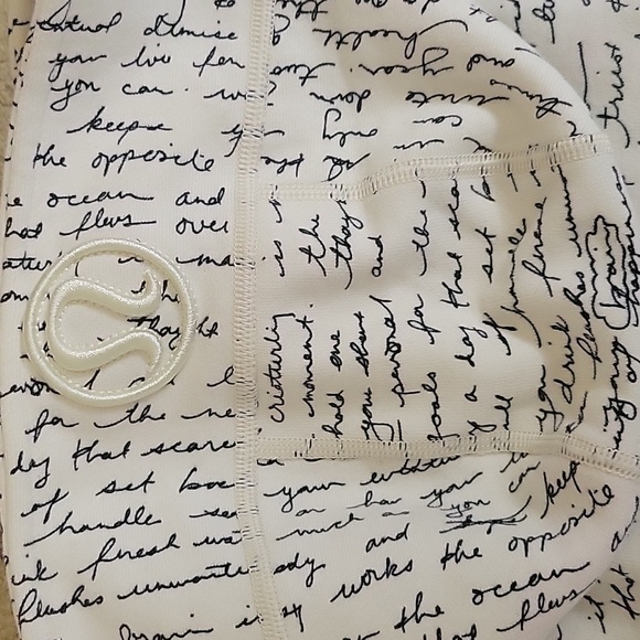 Lululemon Scuba Hoodie II Manifesto Script Ghost Black / Ghost - Picture 12 of 12